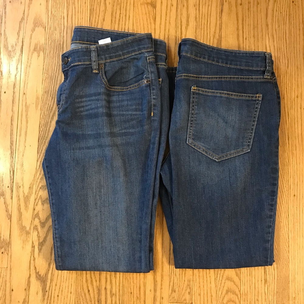 Lot of 2 Old Navy jeans Low-rise 12 short